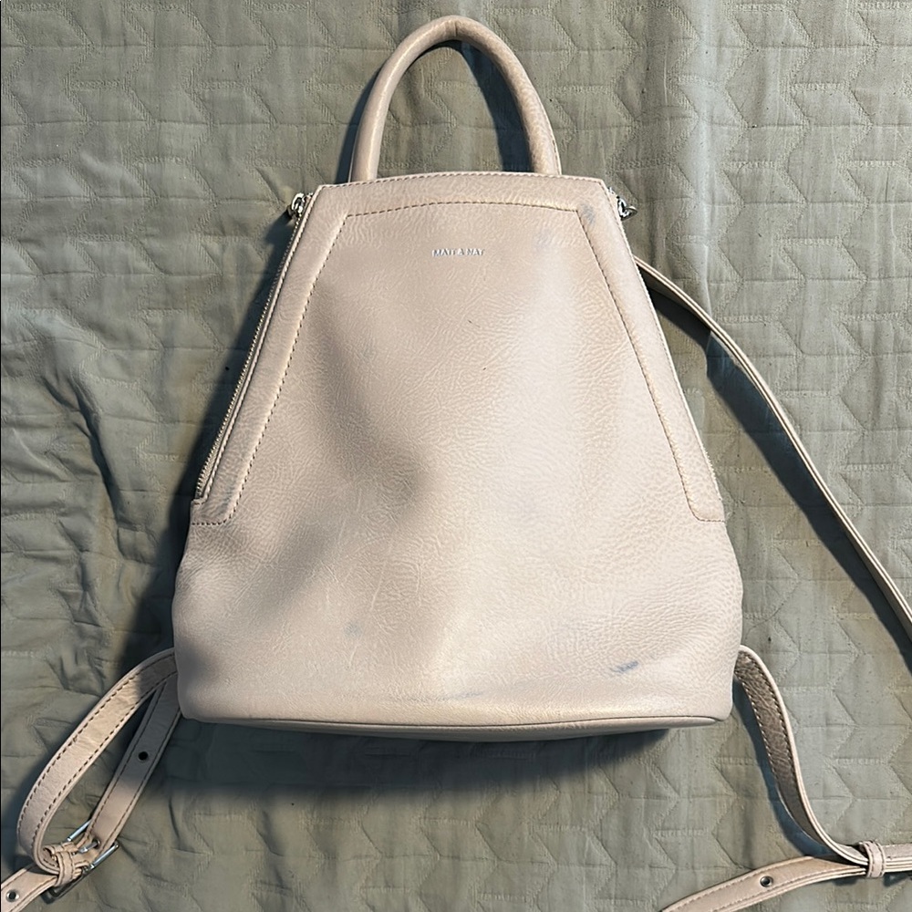 Matt & Nat Cream Minimalist Backpack